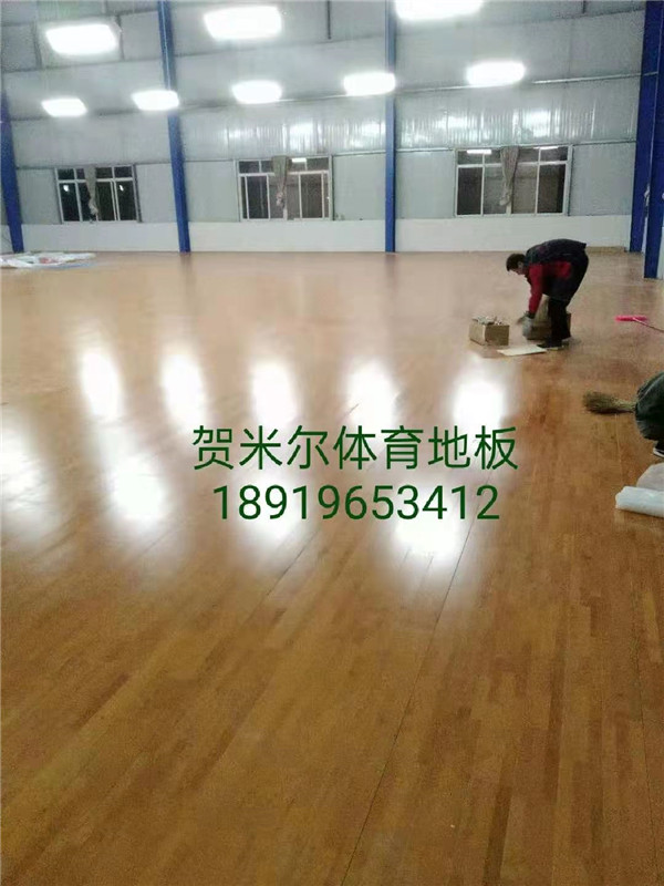 進(jìn)賢縣政府體育館